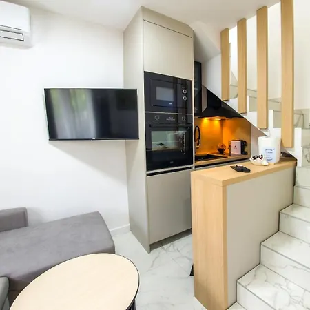Easy Apartman *